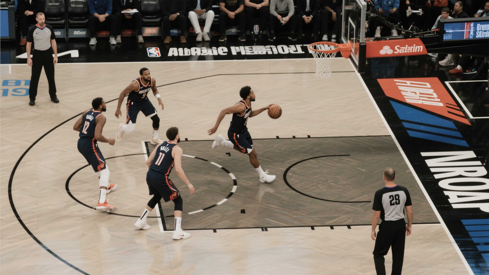 你们觉得这是进攻选择差还是防守人防得好？